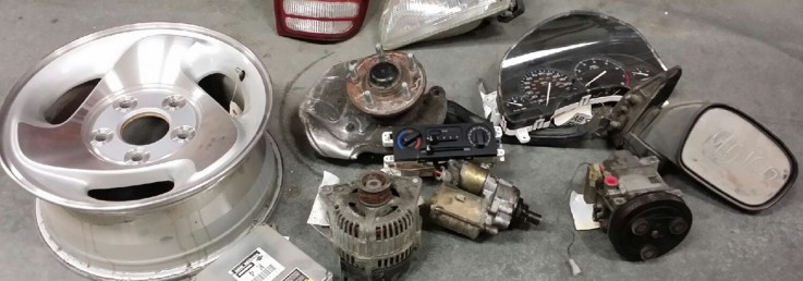 NEW & USED AUTO PARTS