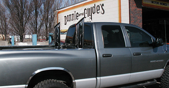 Bonnie & Clyde’s Muffler Center