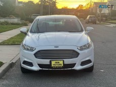 2013 Ford fusion SE Hybrid Sedan 4D