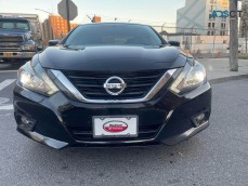 2017 Nissan altima 2.5 SR (2017.5) Sedan