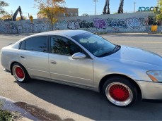 2002 Nissan altima 2.5 SL Sedan 4D