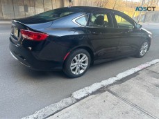 2015 Chrysler 200 Limited Sedan 4D