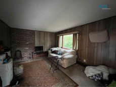 4 Beds 2 Baths - House