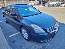 2009 Nissan altima 2.5 Sedan 4D