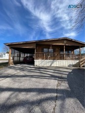 3 Beds 2 Baths - House