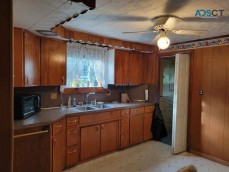 3 Beds 2 Baths - House