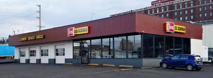 Les Schwab Tire Center