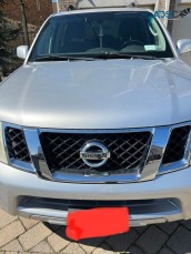 2009 Nissan pathfinder SE Sport Utility 