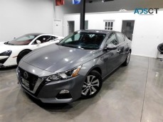 2020 Nissan altima