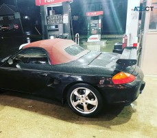 2002 Porsche boxster Cabriolet 2D