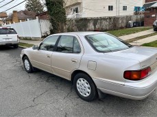 1996 Toyota camry LE Sedan 4D