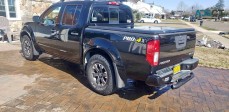 2018 Nissan frontier PRO-4X Pickup 4D 5 