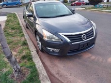 2013 Nissan altima 2.5 SV Sedan 4D