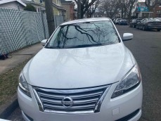 2013 Nissan sentra SV Sedan 4D