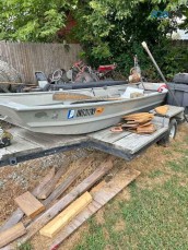 12 Ft Flat bottom Jon Boat