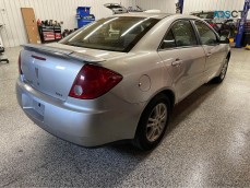 2006 Pontiac g6 Sedan 4D