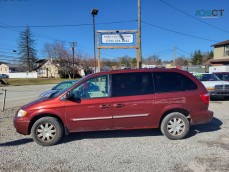 2007 Chrysler town & country Touring Min