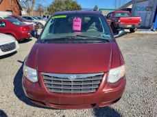 2007 Chrysler town & country Touring Min