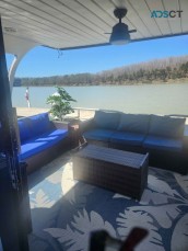 2001 Jamestowner houseboat 14x46