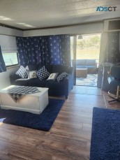 2001 Jamestowner houseboat 14x46