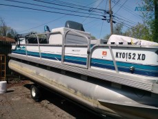 1995 Pontoon spectrum 19 fish