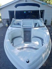 2004 Caravelle bowrider 176