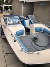 1975 Reinell 17.5 ft tri-hull