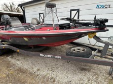 1996 Boat skeeter