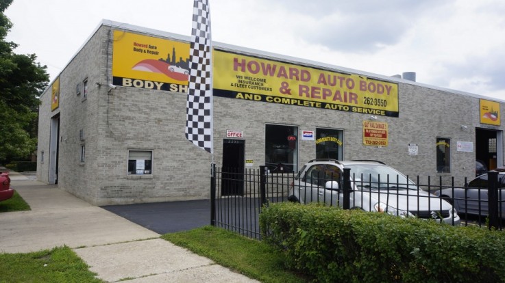  Howard Auto Body & Repair 