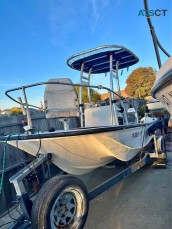 1968 Boston whaler montauk 170