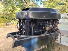 1985 Mercury 35HP Motor with controls