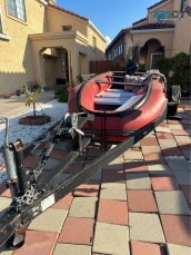 Aleko Inflatable boat with motors and tr