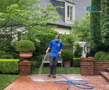 Find the Surface Cleaning Services in Memphis, TN