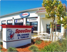  SpeeDee Oil Change